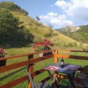 La Vigne Chez L'habitant, Située En Pleine Campagne Séjour chez l'habitant L'Escoulin